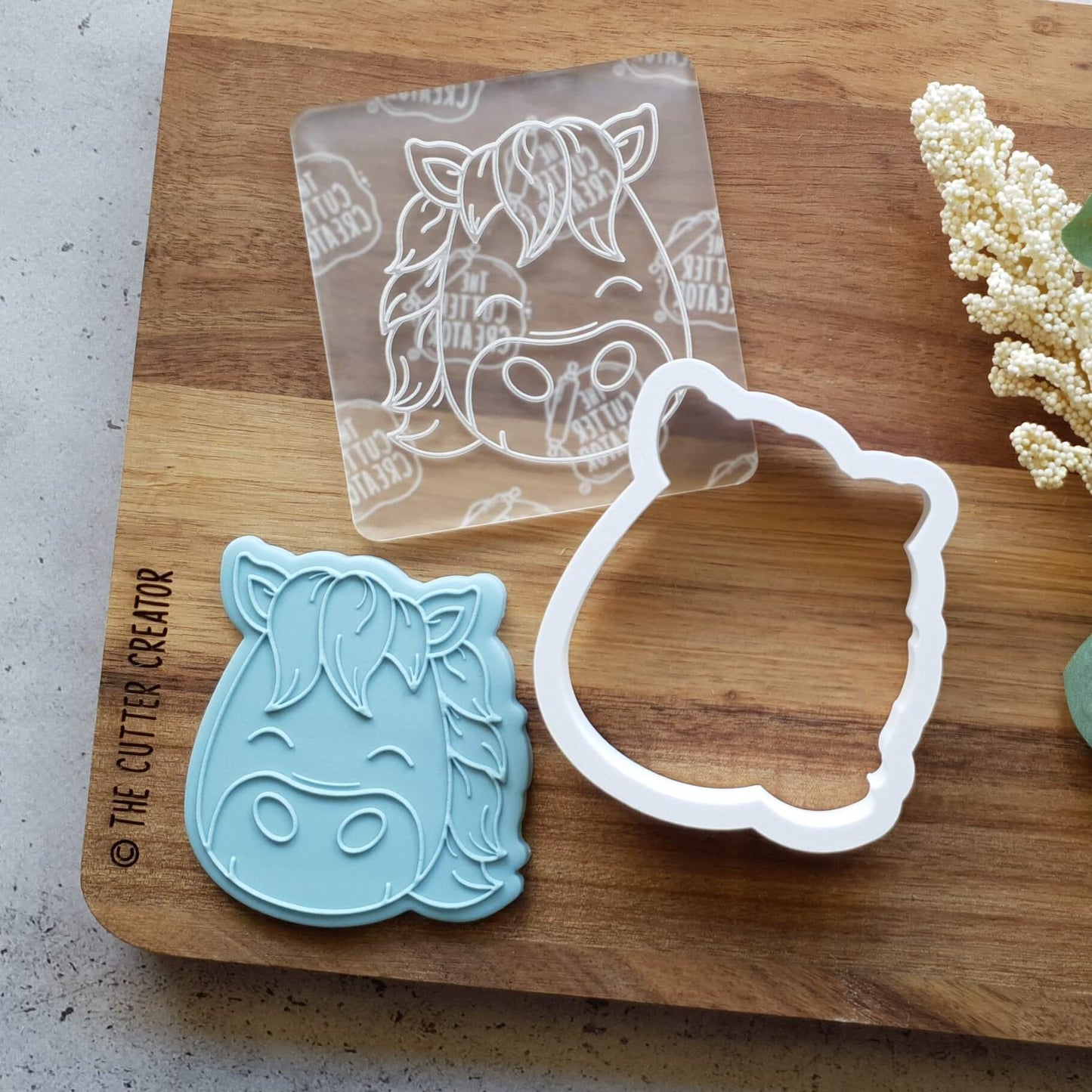 Horse Cutter & Stamp - Raised