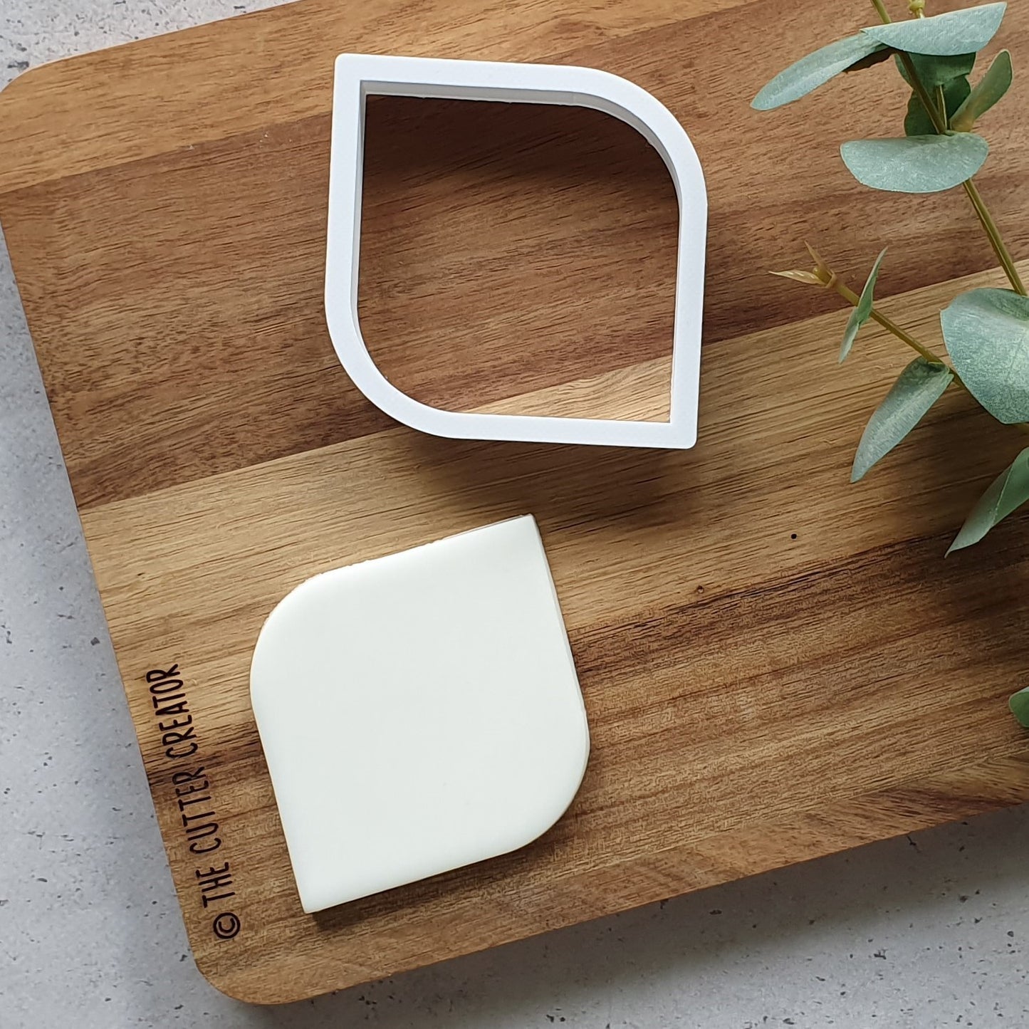 Half Rounded Square Cutters
