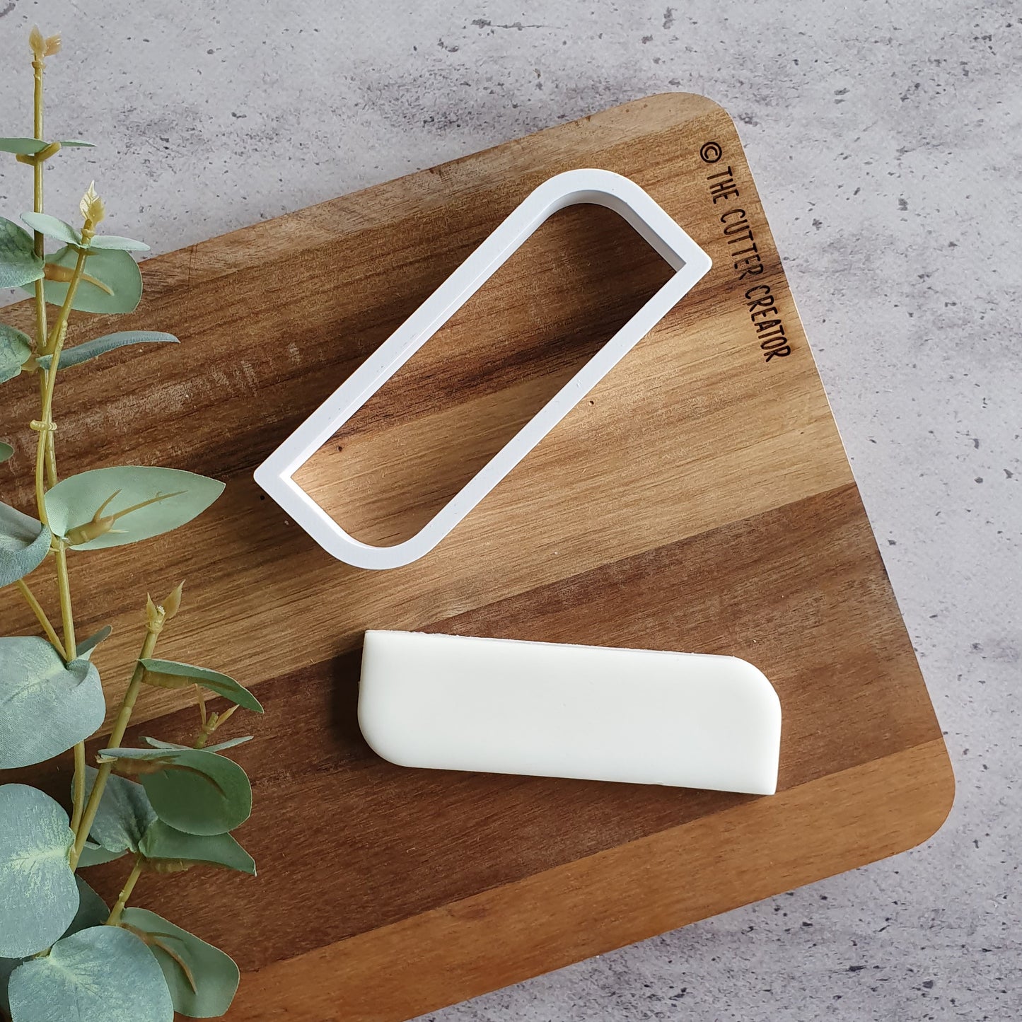 Half Rounded Slim Rectangle Cutter