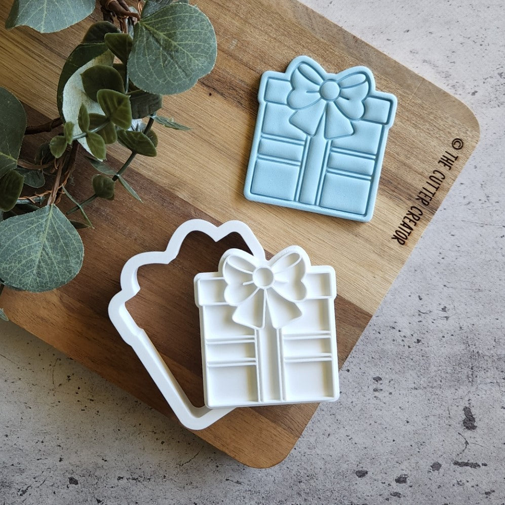 Gift Box Cutter & Stamp - Impression