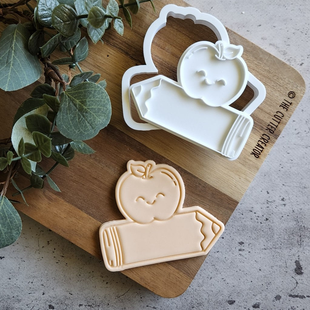 School Plaque Cutter & Stamp - Impression