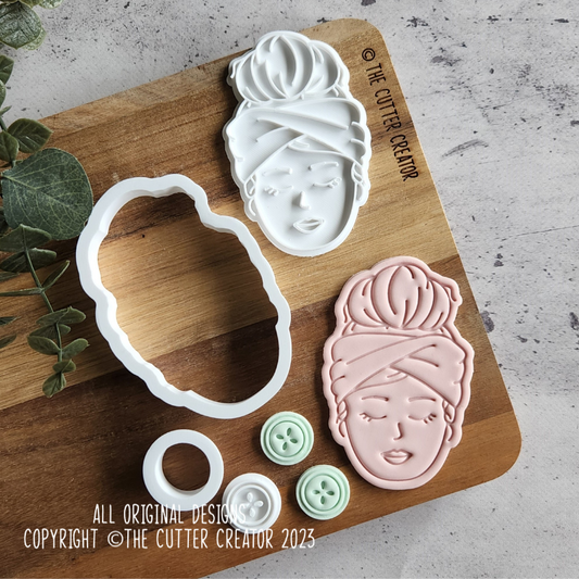 Pampered Lady Cutter & Stamp - Impression