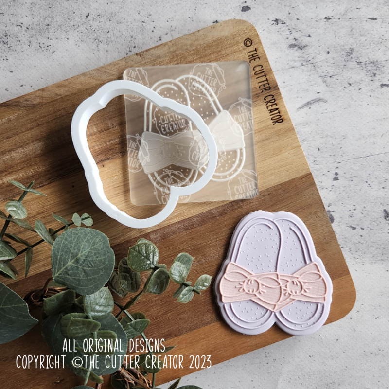 Slippers Cutter & Stamp - Raised