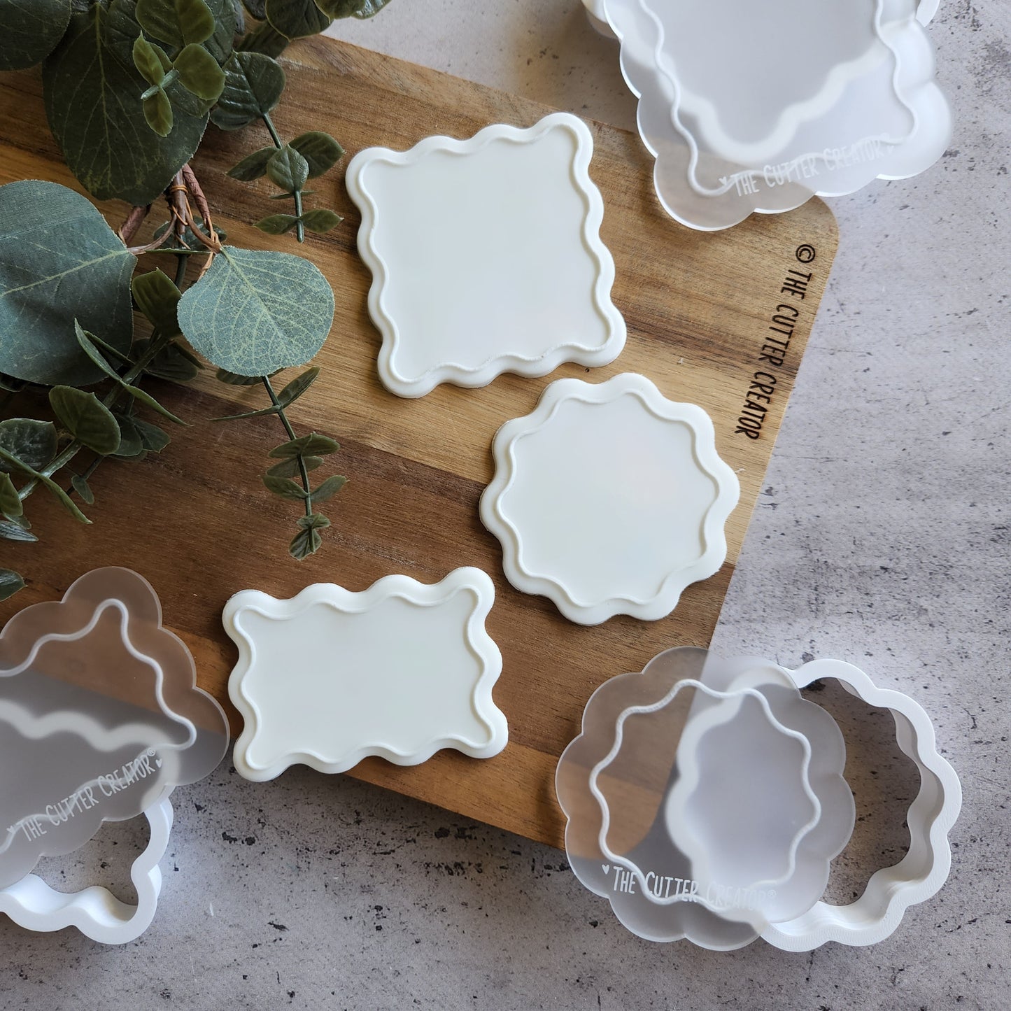 Wavy Rectangle Frame (Stamp Only)