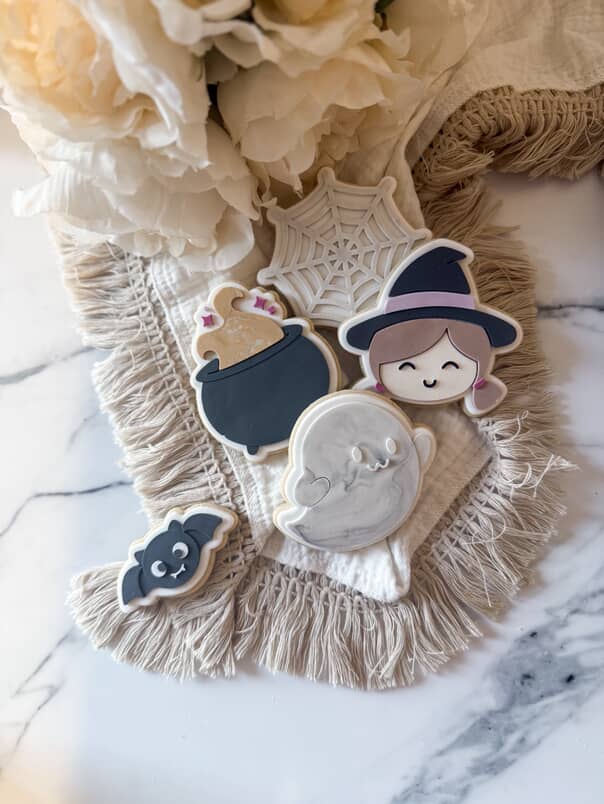 Ghost Cutter & Layered Stamp