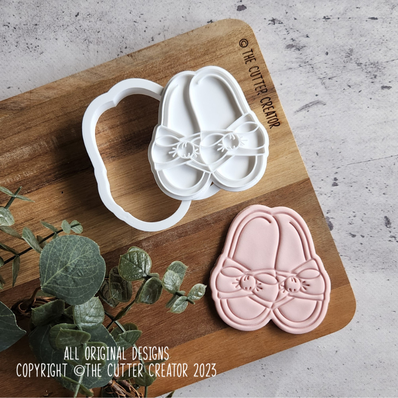 Slippers Cutter & Stamp - Impression